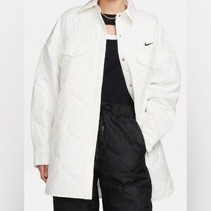 Nike: NWT Quilted Jacket SZ S